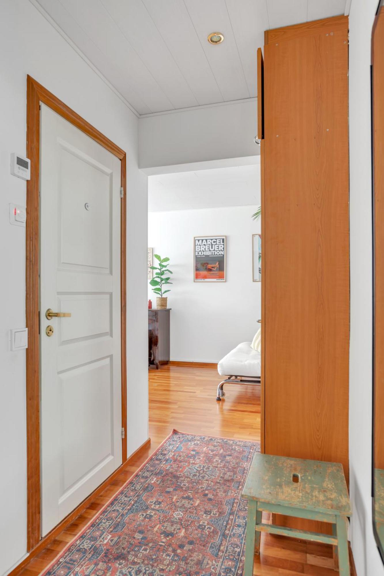 Appartement Design District W Free Parking Garage, Balcony, Netflix, 200m Tram&bus *