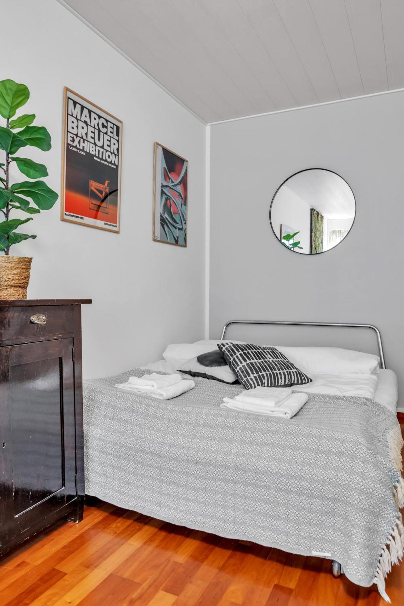 Appartement Design District W Free Parking Garage, Balcony, Netflix, 200m Tram&bus *